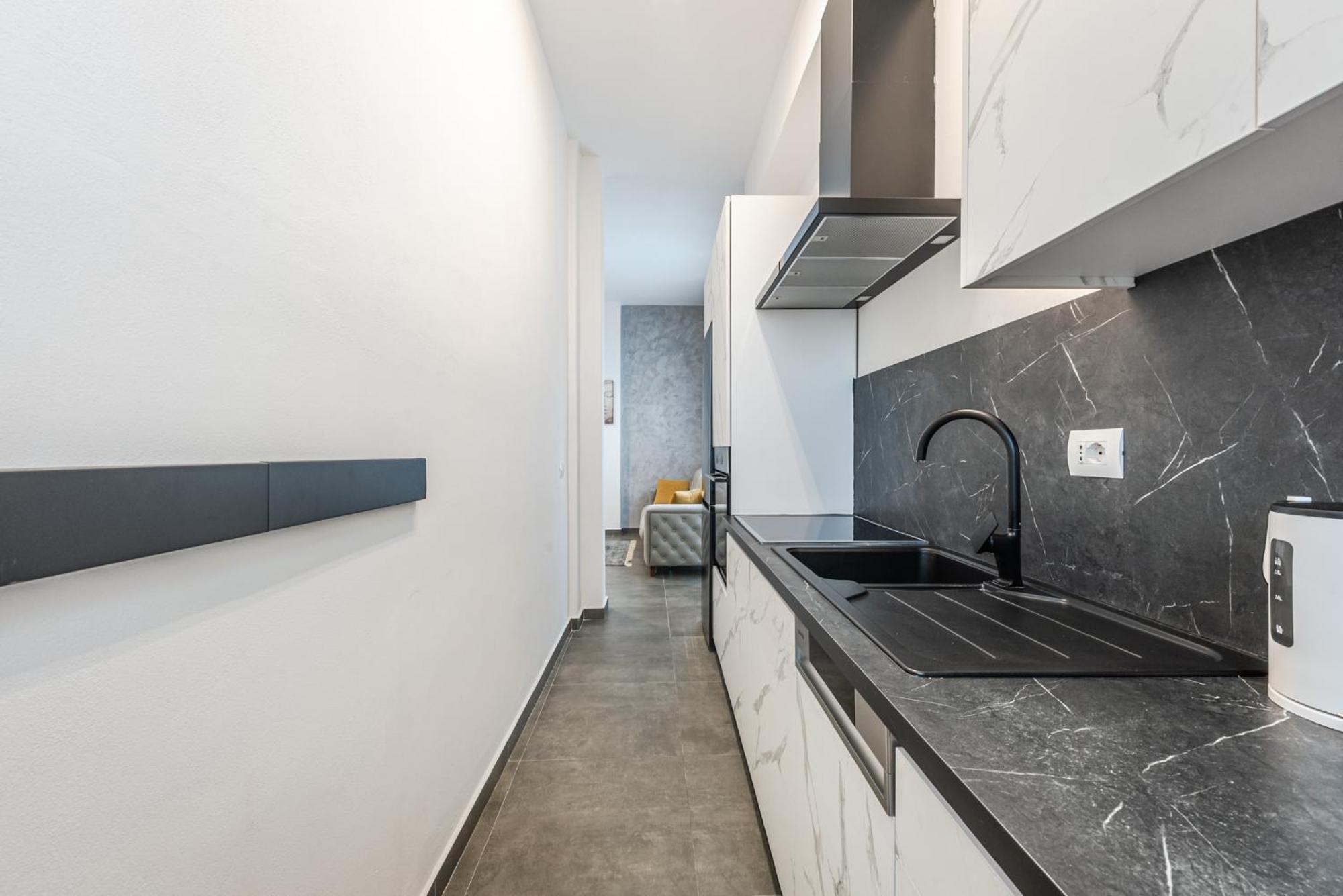 דורס Royal Hill Apartments By Ps מראה חיצוני תמונה