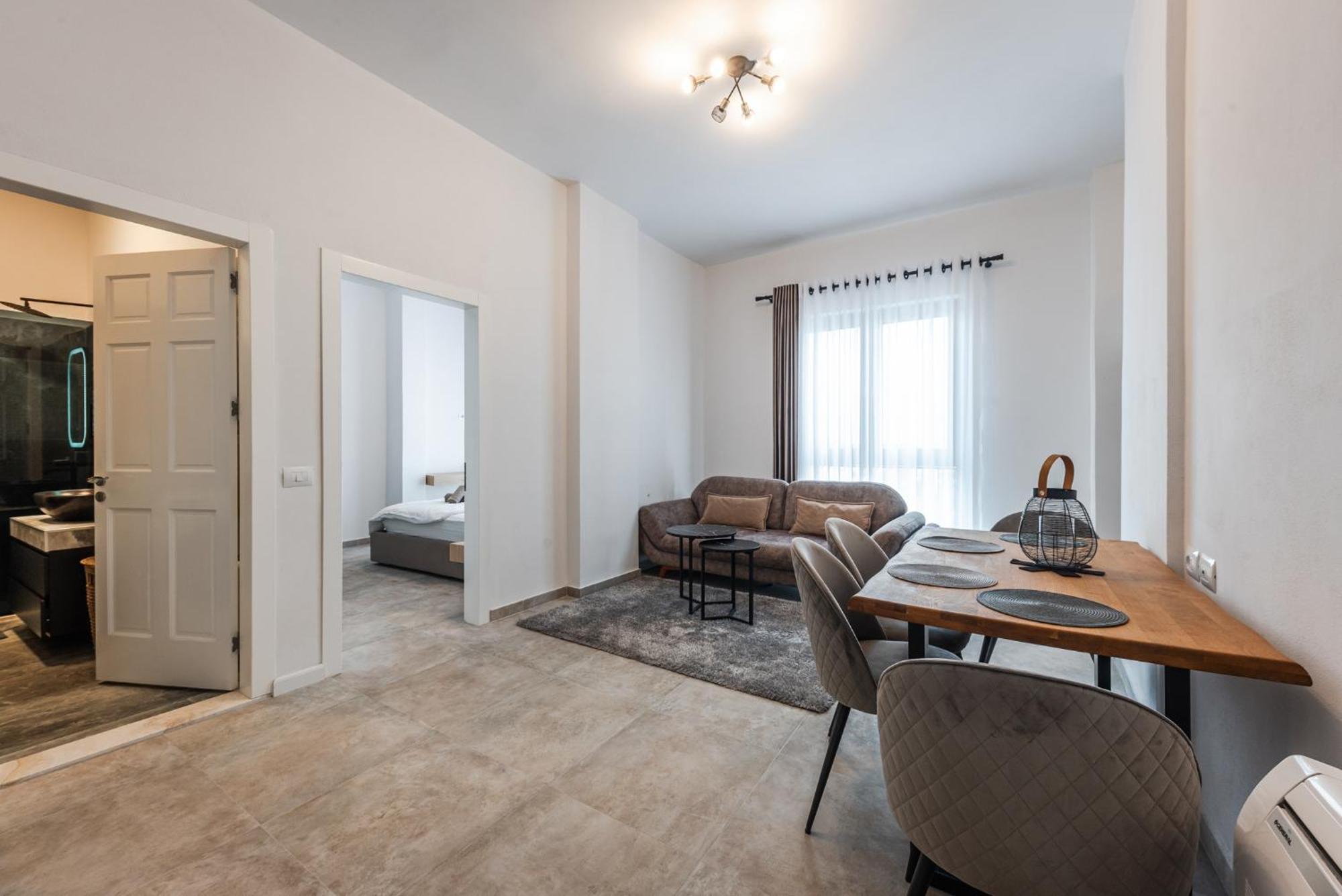 דורס Royal Hill Apartments By Ps מראה חיצוני תמונה