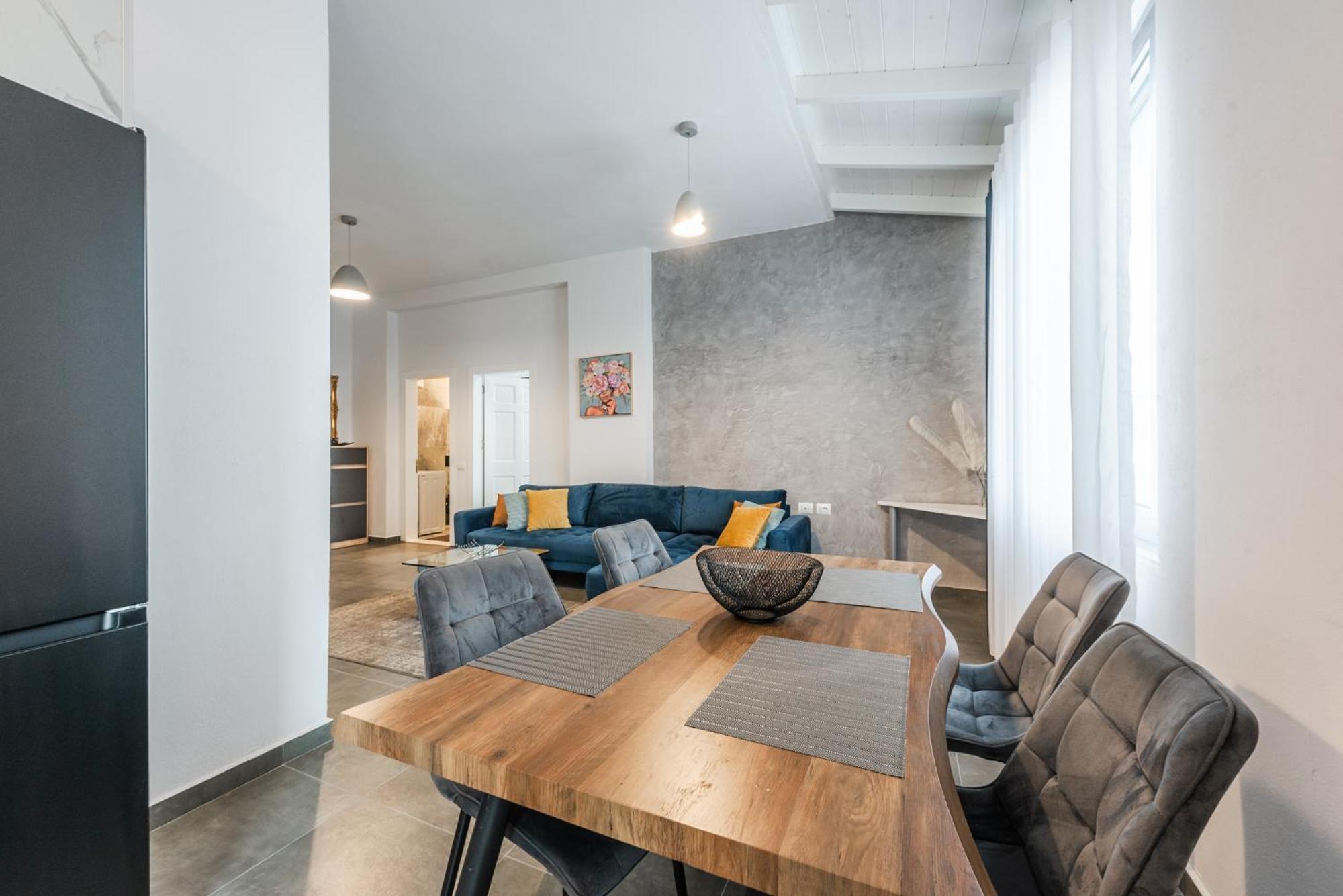דורס Royal Hill Apartments By Ps מראה חיצוני תמונה