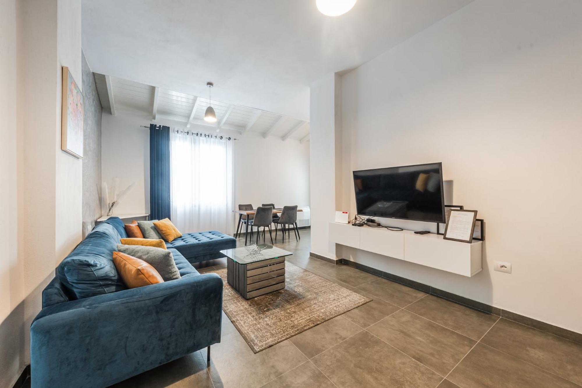 דורס Royal Hill Apartments By Ps מראה חיצוני תמונה
